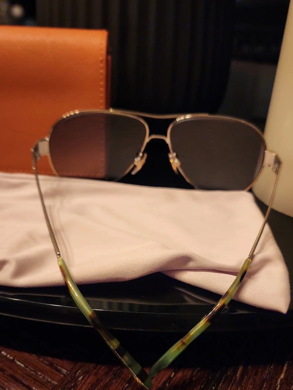 Preloved Tory Burch Aviator Sunglasses with Tan Pouch& Orange Case